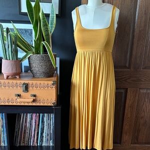 Wilfred Free Mustard Midi Dress
